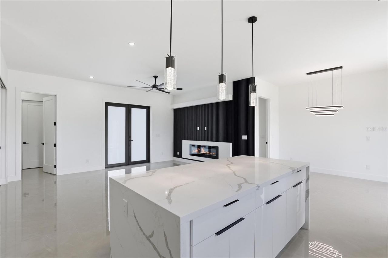 1124 S Edelweiss Street E, Lehigh Acres, FL 33974 Photo