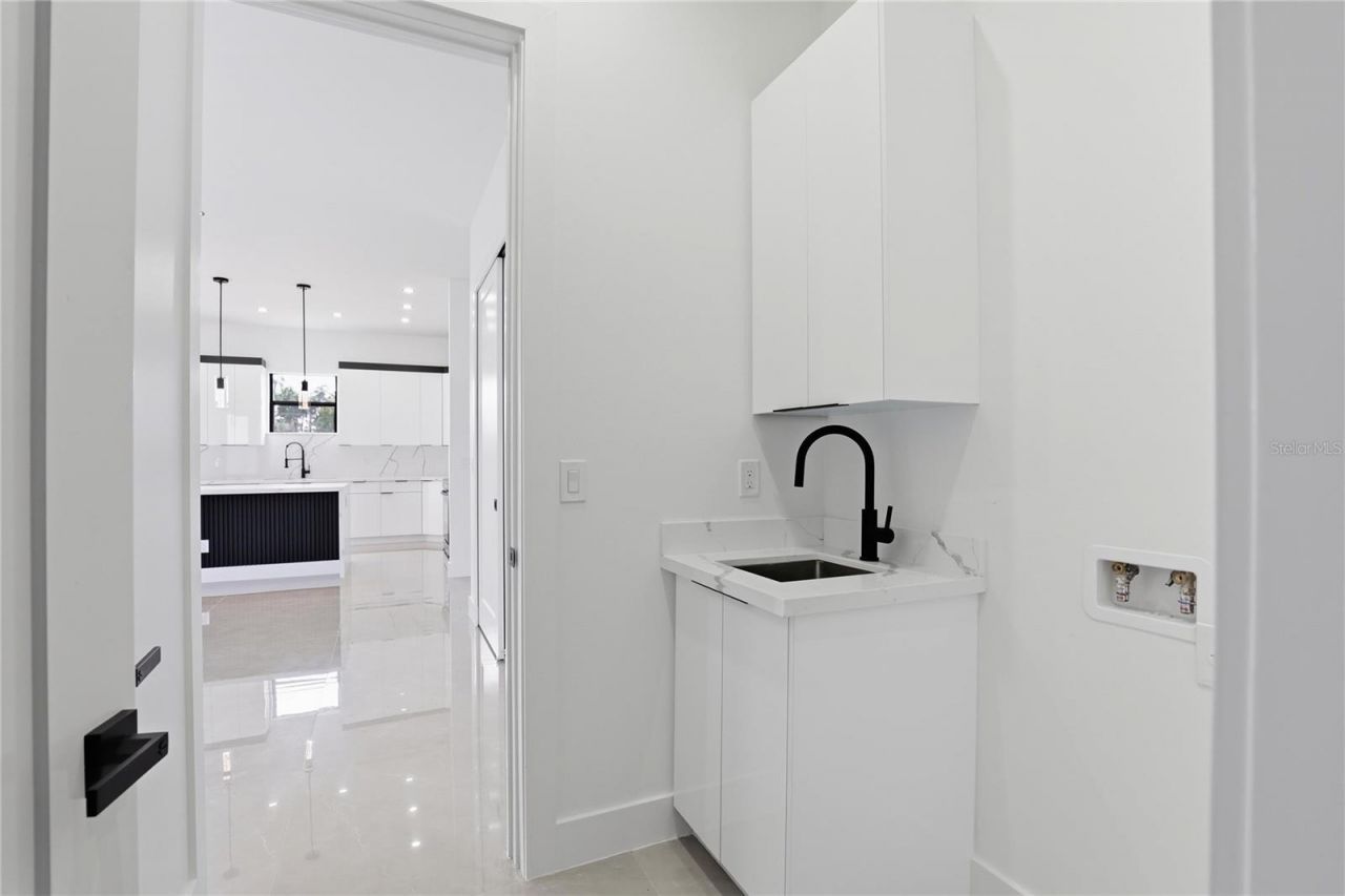 1124 S Edelweiss Street E, Lehigh Acres, FL 33974 Photo