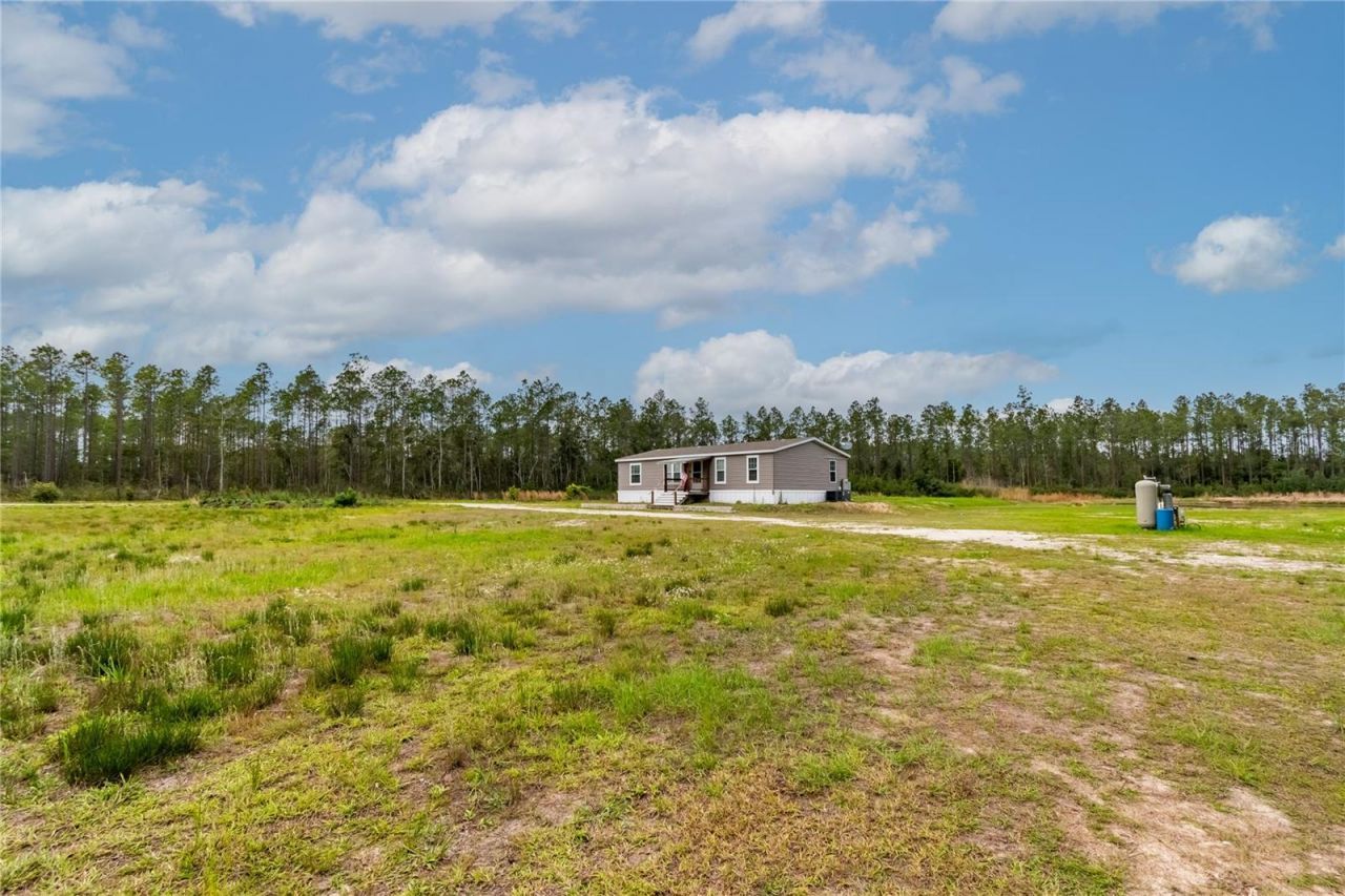 12655 NE 215th Street, Fort Mc Coy, FL 32134 Photo