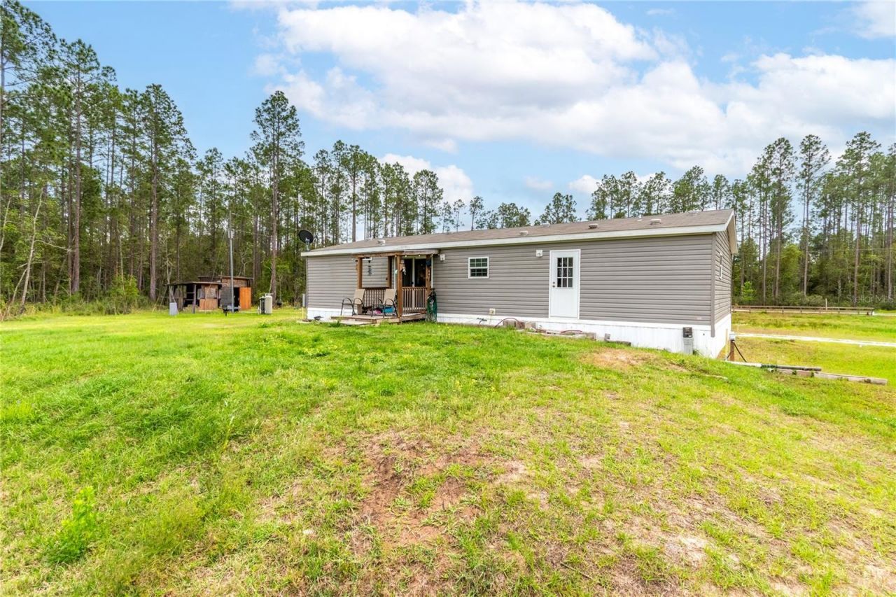 12655 NE 215th Street , Fort Mc Coy, FL 32134 Photo