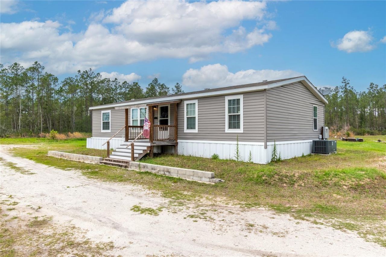 12655 NE 215th Street, Fort Mc Coy, FL 32134 Photo