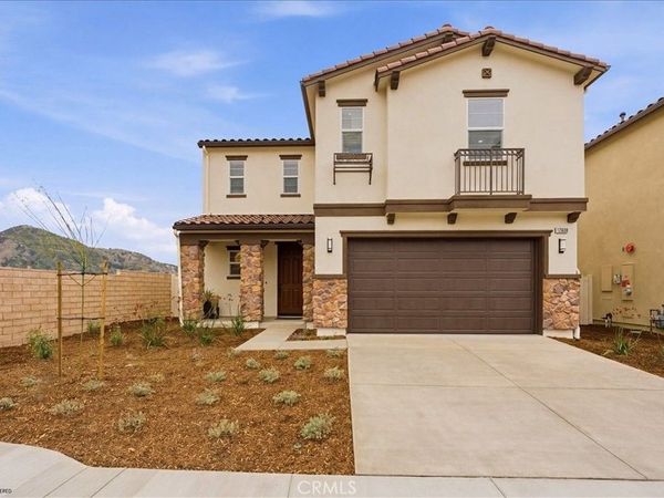 20800 Pio Pico Court, Newhall, CA 91321