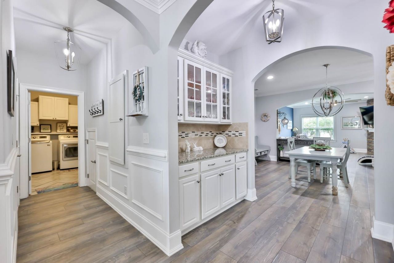 712 Solstice Ct. Photo 10