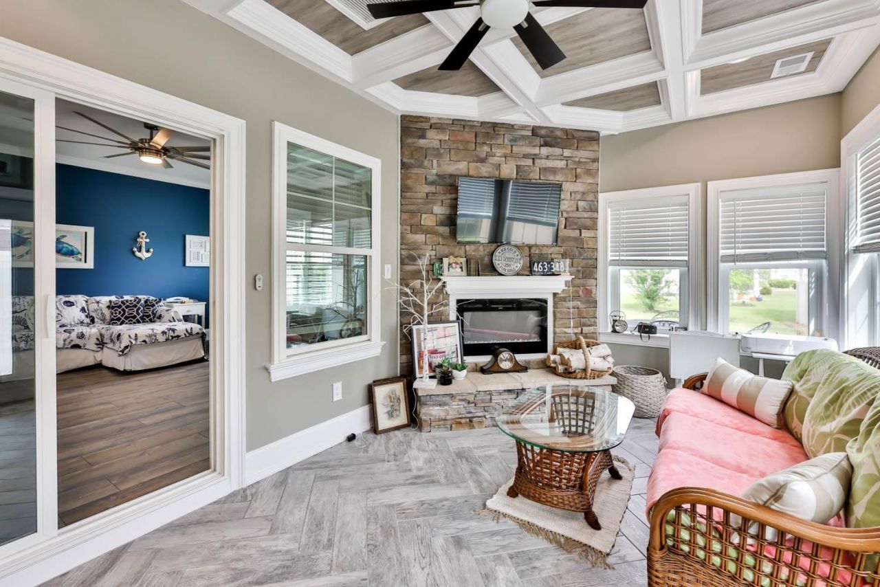 712 Solstice Ct. Photo 11