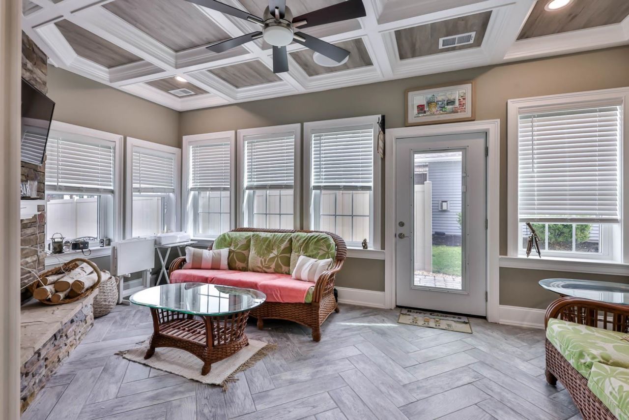 712 Solstice Ct. Photo 12