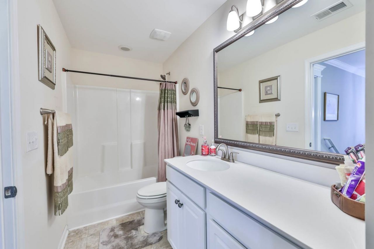 712 Solstice Ct. Photo 28