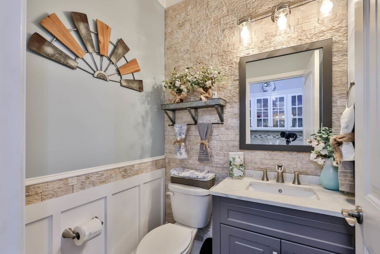 712 Solstice Ct. Photo 29