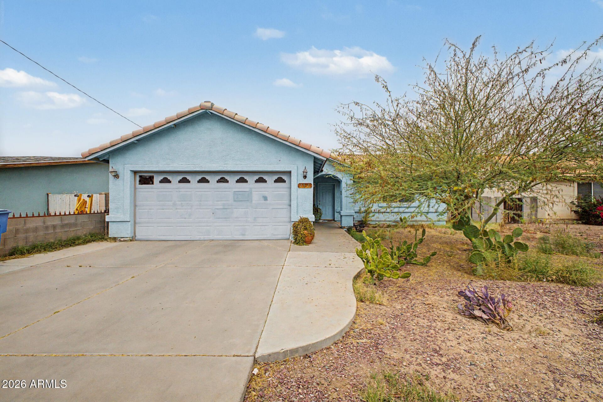 2722 E Marguerite Avenue, Phoenix, AZ 85040 Main Photo