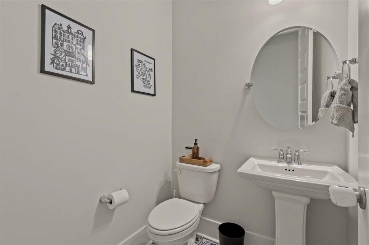 2286 Braided Lane Photo 24