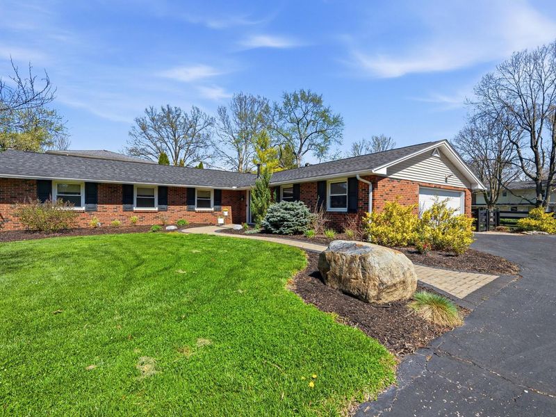 7766 Candlewood Lane, Columbus, OH 43235 Photo 1