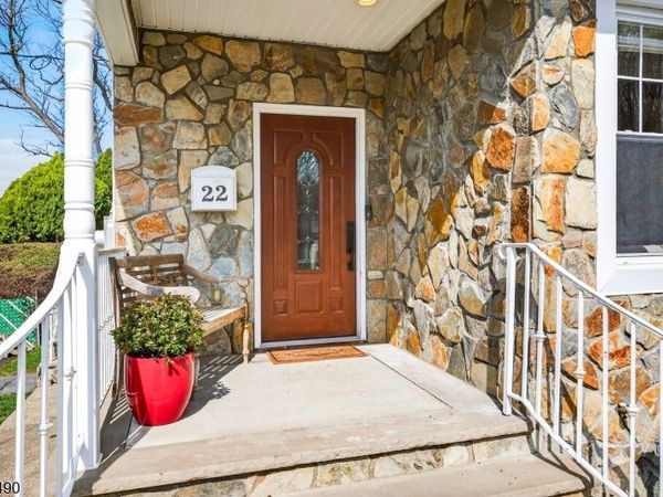 22 Vine St, Nutley, NJ 07110