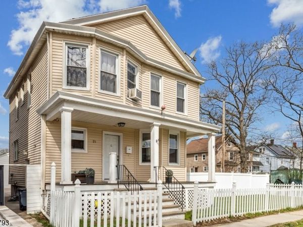 21 Ellington St, East Orange, NJ 07017
