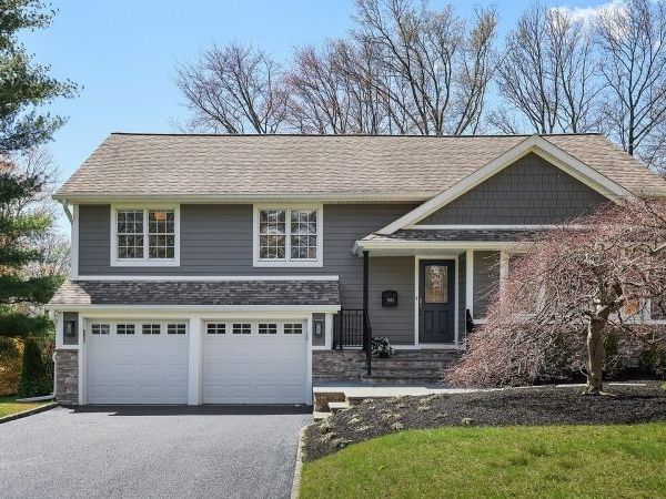 1973 Inverness Dr, Scotch Plains, NJ 07076