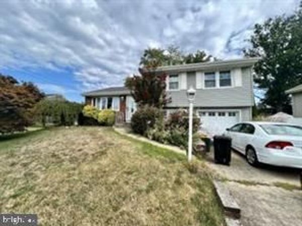 13 WINDING WAY , HAMILTON, NJ 08620