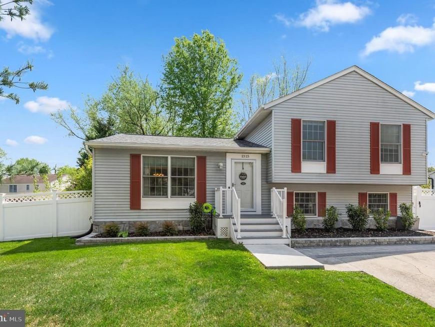 1315 Somerset Road, Severn, MD 21144 Main Photo