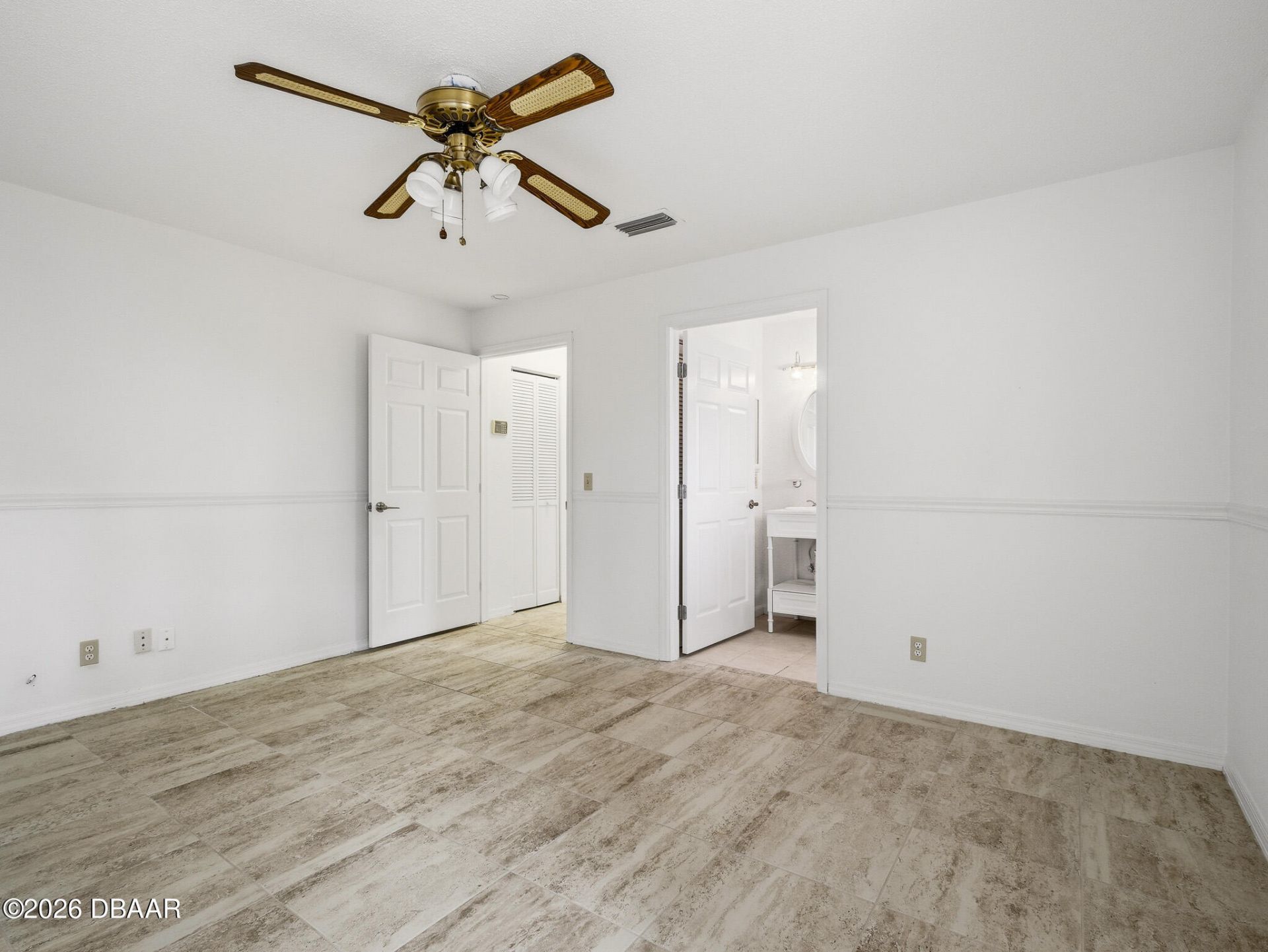 808 E 1st Avenue, New Smyrna Beach, FL 32169 Photo