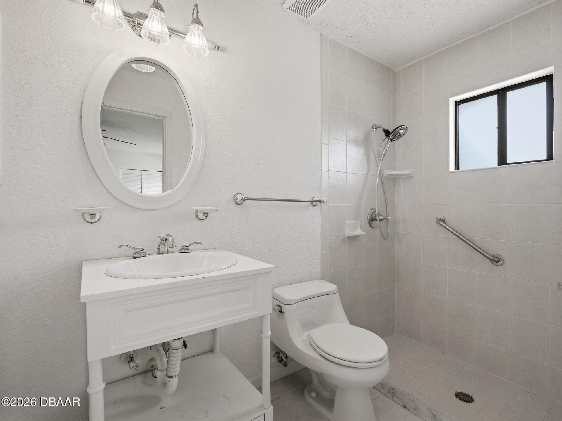 808 E 1st Avenue, New Smyrna Beach, FL 32169 Photo