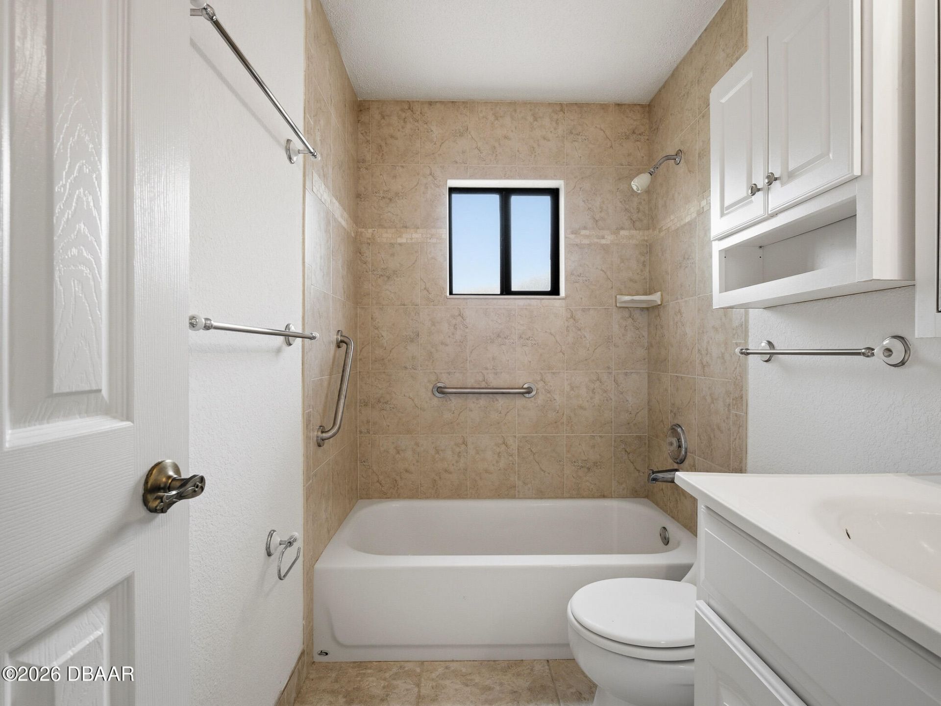 808 E 1st Avenue, New Smyrna Beach, FL 32169 Photo