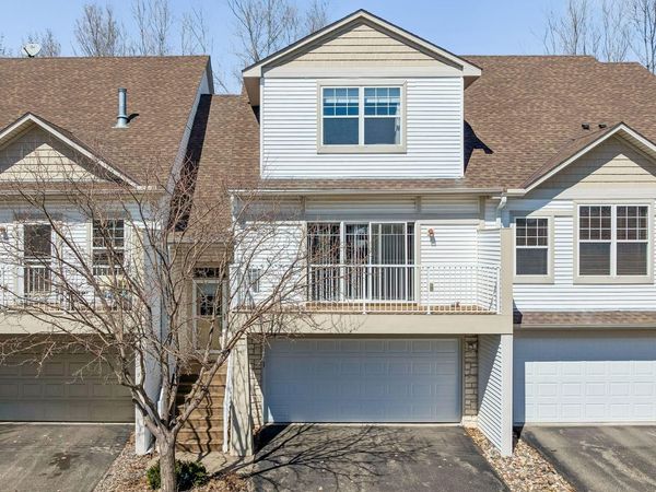 3264 Oak View Drive, Woodbury, MN 55129