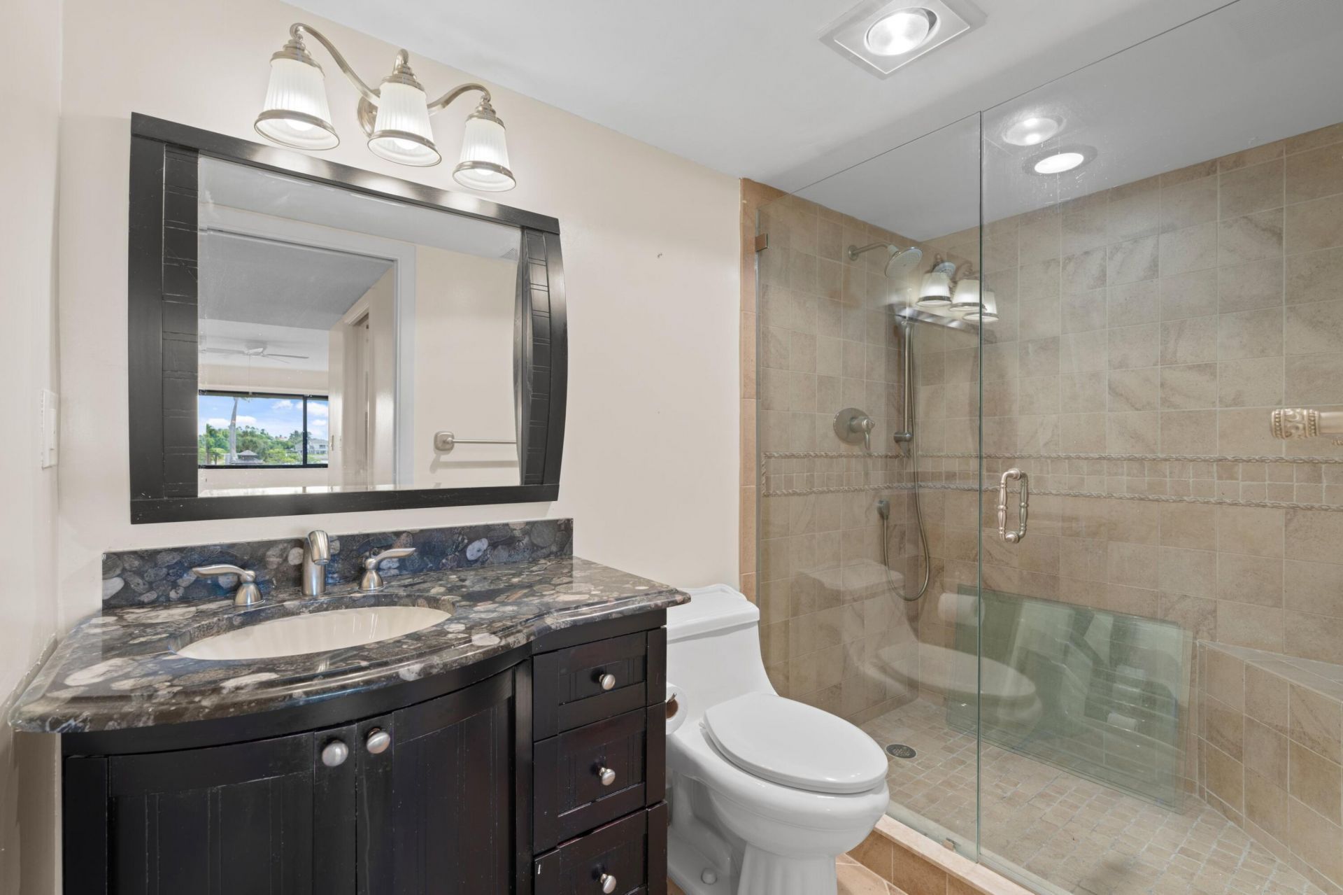 7020 Half Moon Circle, Unit 205, Hypoluxo, FL 33462 Photo