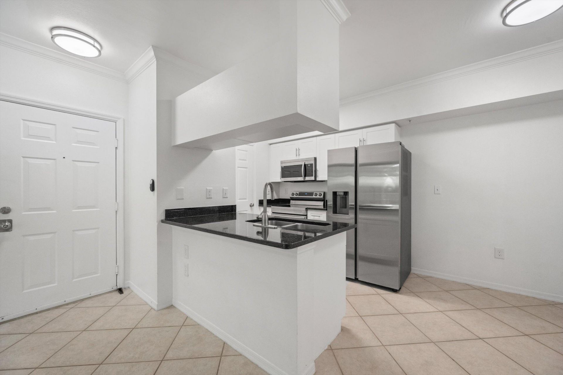 6475 Emerald Dunes Drive, Unit 206, West Palm Beach, FL 33411 Photo