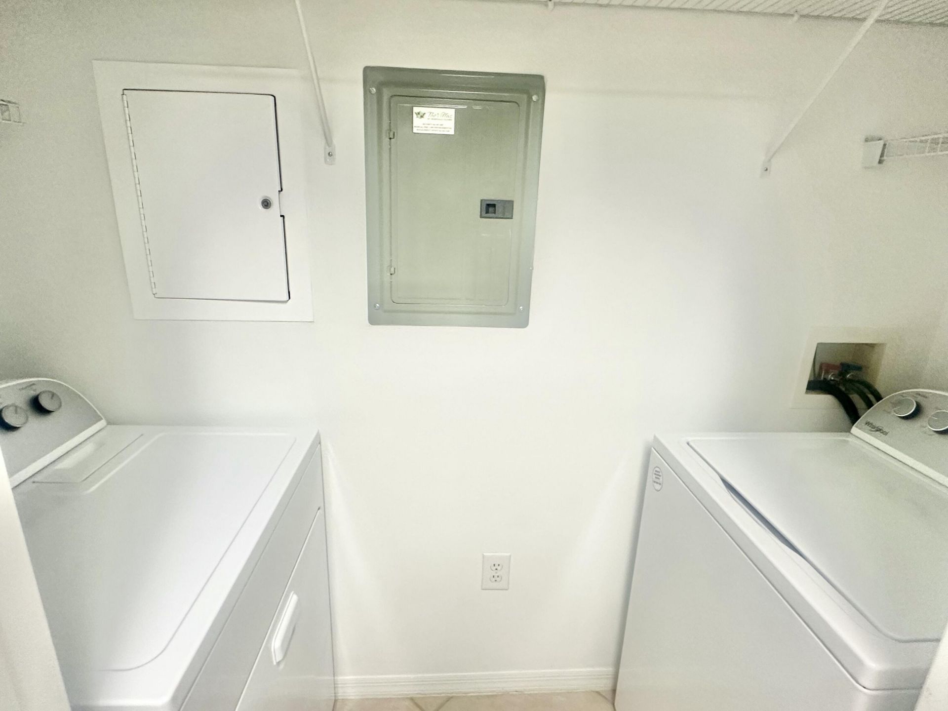 6475 Emerald Dunes Drive, Unit 206, West Palm Beach, FL 33411 Photo