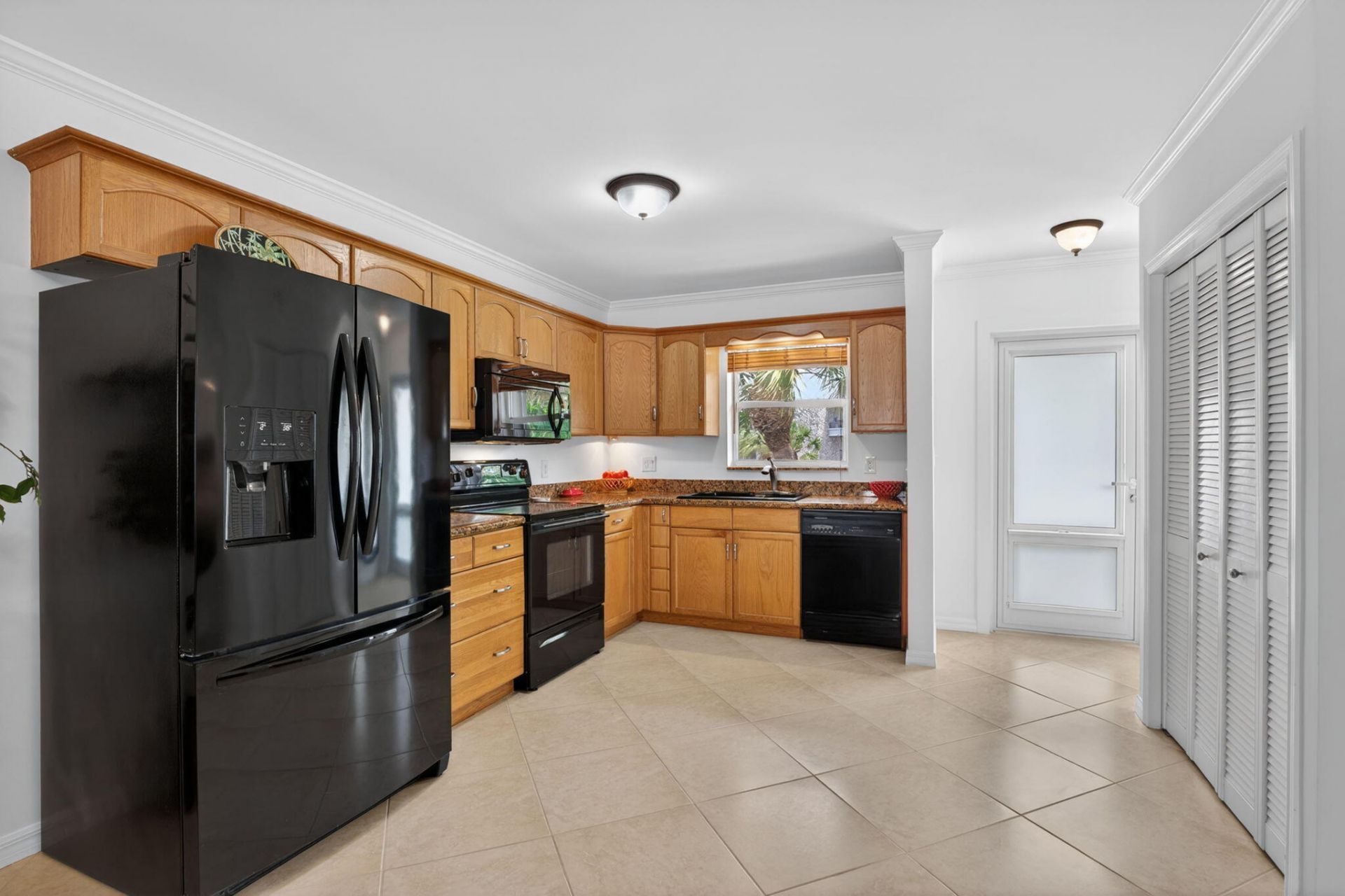 1166 Hillsboro Mile Hillsboro Mile, Unit 26, Hillsboro Beach, FL 33062 Photo