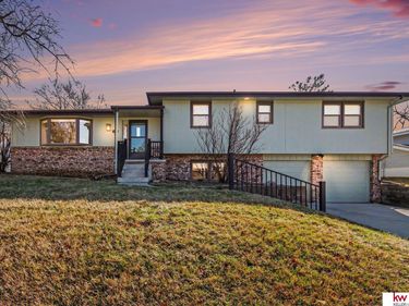 3937 N 95 Street, Omaha, NE 68134