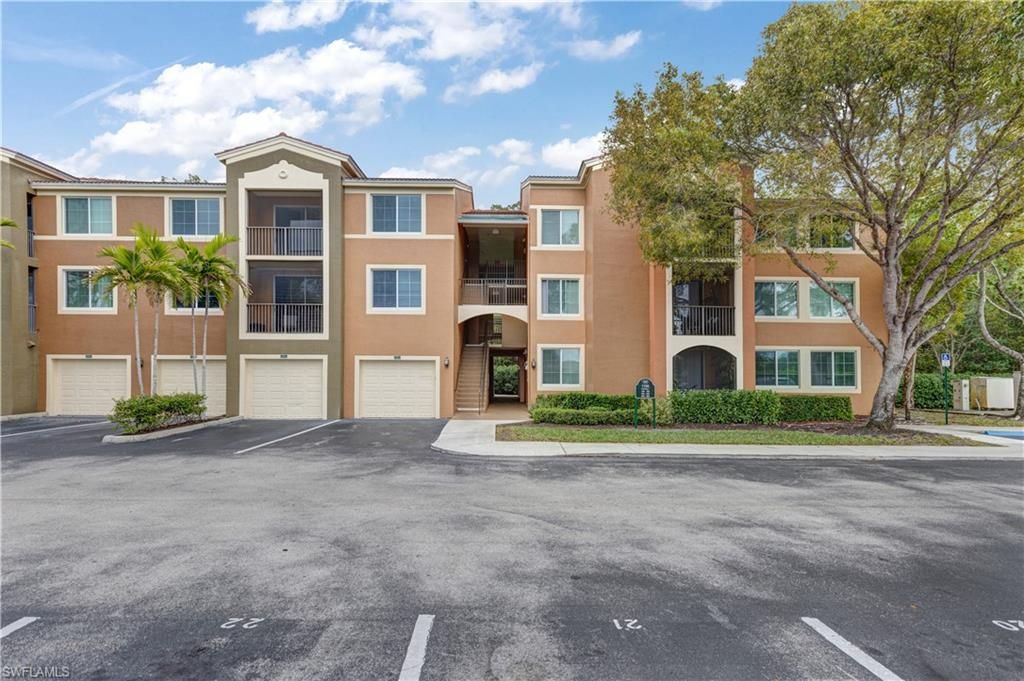 1105 Reserve Ct , Unit 307, Naples, FL 34105 Photo