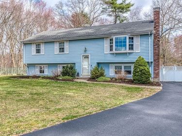 26 Pinto Way, Mansfield, MA 02048