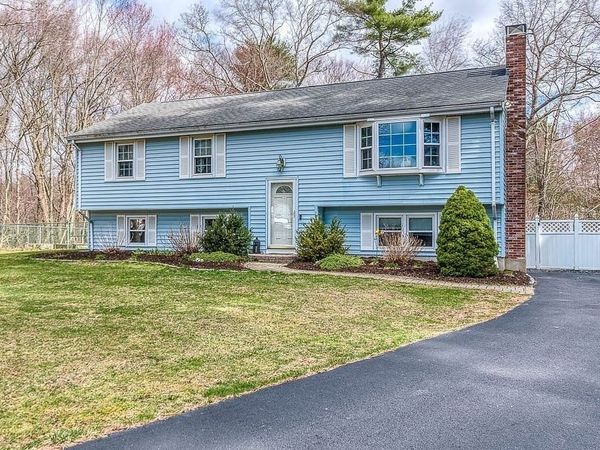 26 Pinto Way, Mansfield, MA 02048