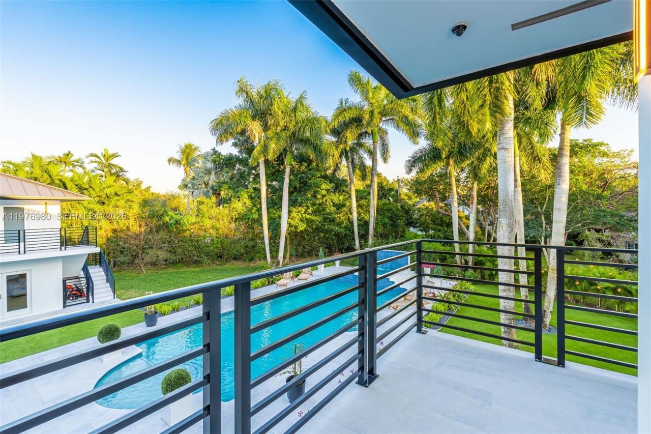 6290 SW 130th Ter , Pinecrest, FL 33156 Photo