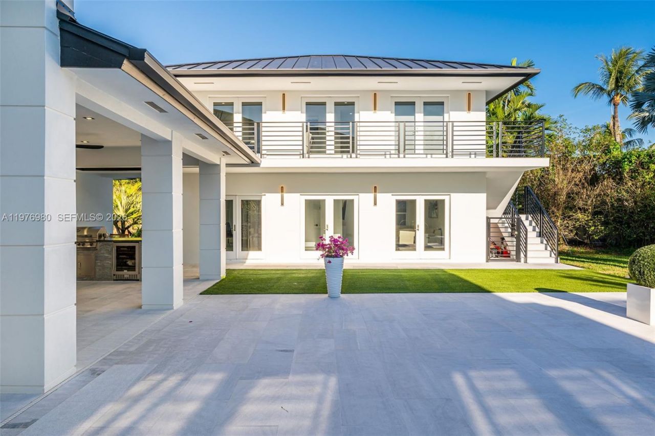 6290 SW 130th Ter , Pinecrest, FL 33156 Photo