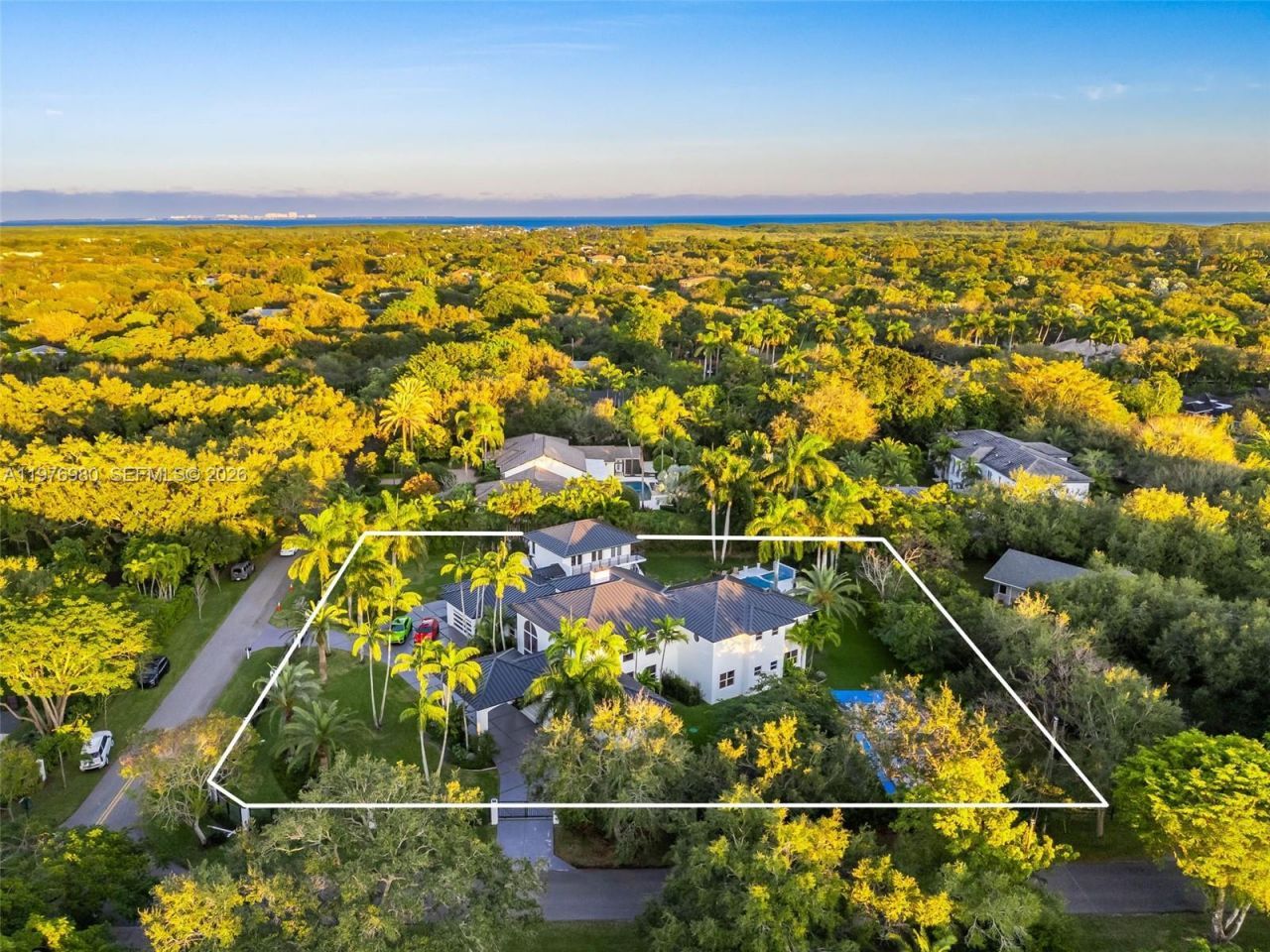 6290 SW 130th Ter , Pinecrest, FL 33156 Photo