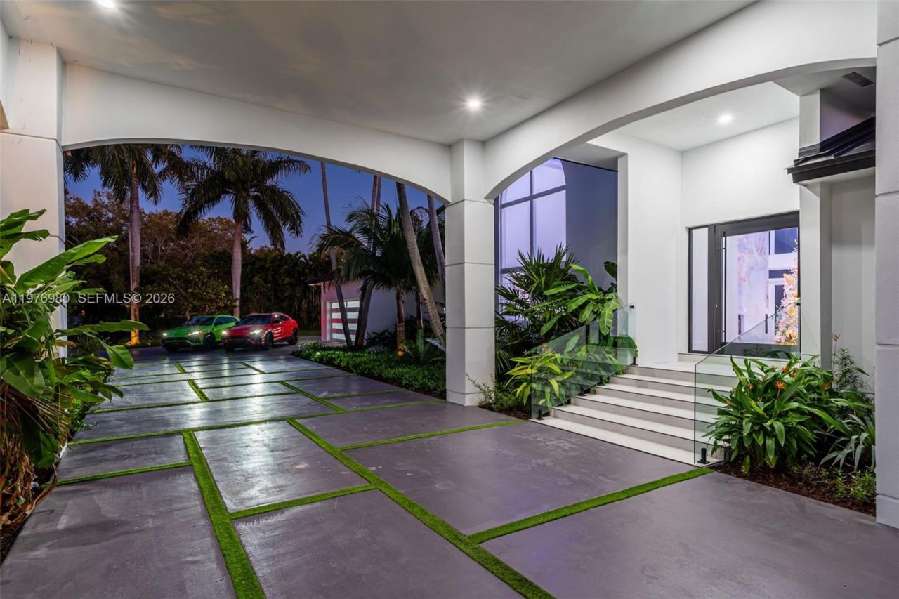 6290 SW 130th Ter , Pinecrest, FL 33156 Photo