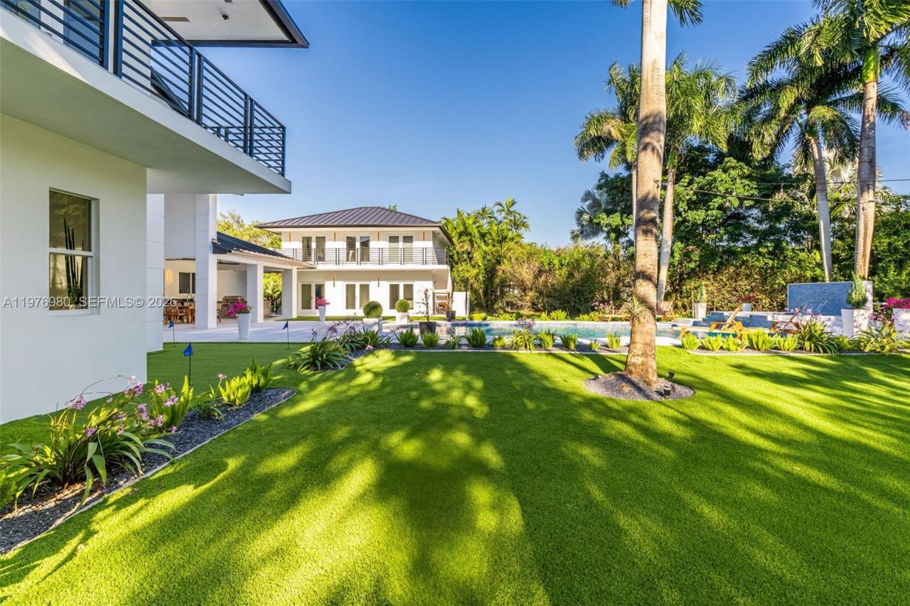 6290 SW 130th Ter , Pinecrest, FL 33156 Photo