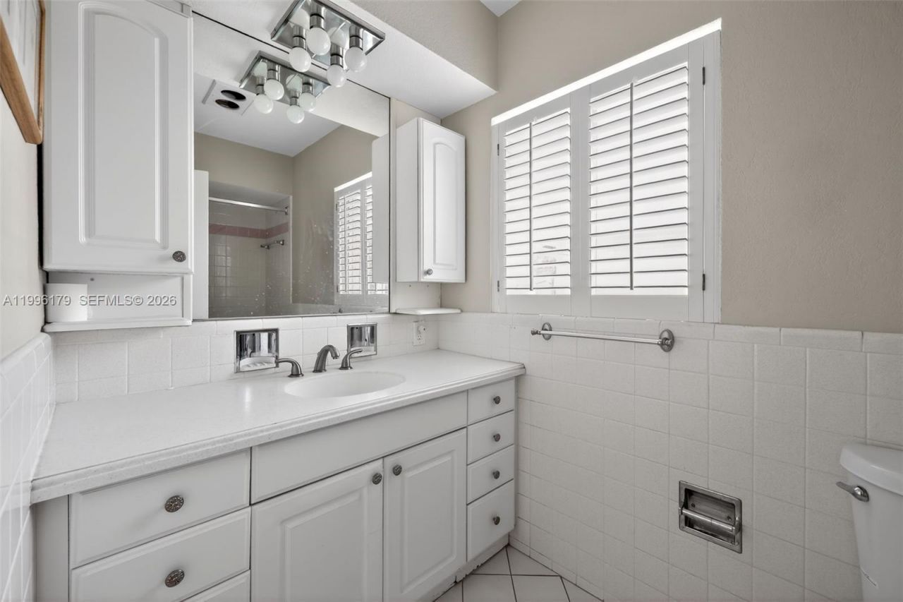 1104 SW 12th St , Boca Raton, FL 33486 Photo