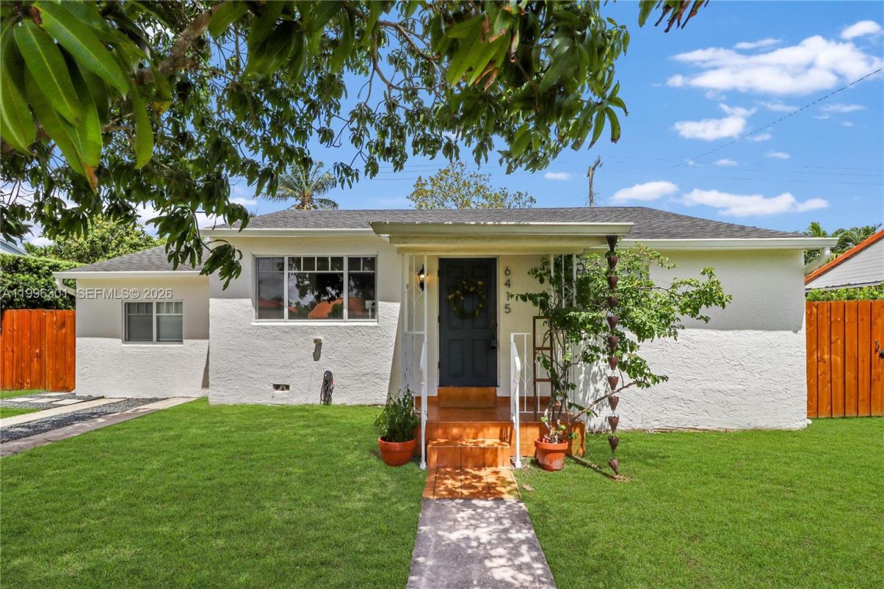 6415 SW 39th St, Miami, FL 33155 Photo