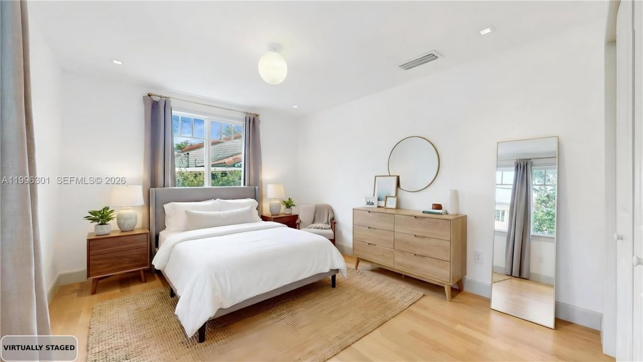 6415 SW 39th St , Miami, FL 33155 Photo