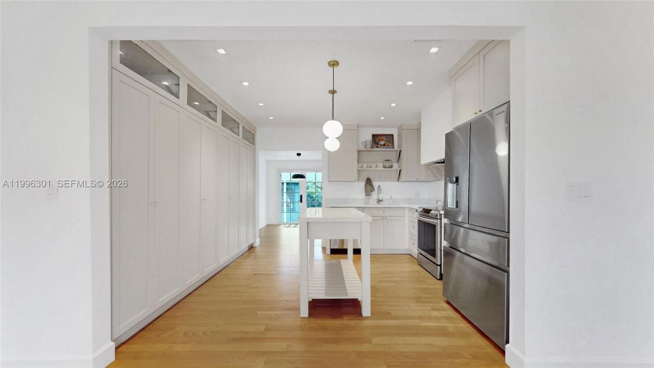 6415 SW 39th St , Miami, FL 33155 Photo