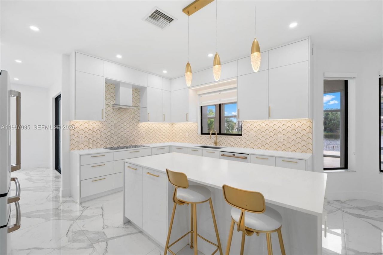 2241 SW 164th Ave, Miramar, FL 33027 Photo