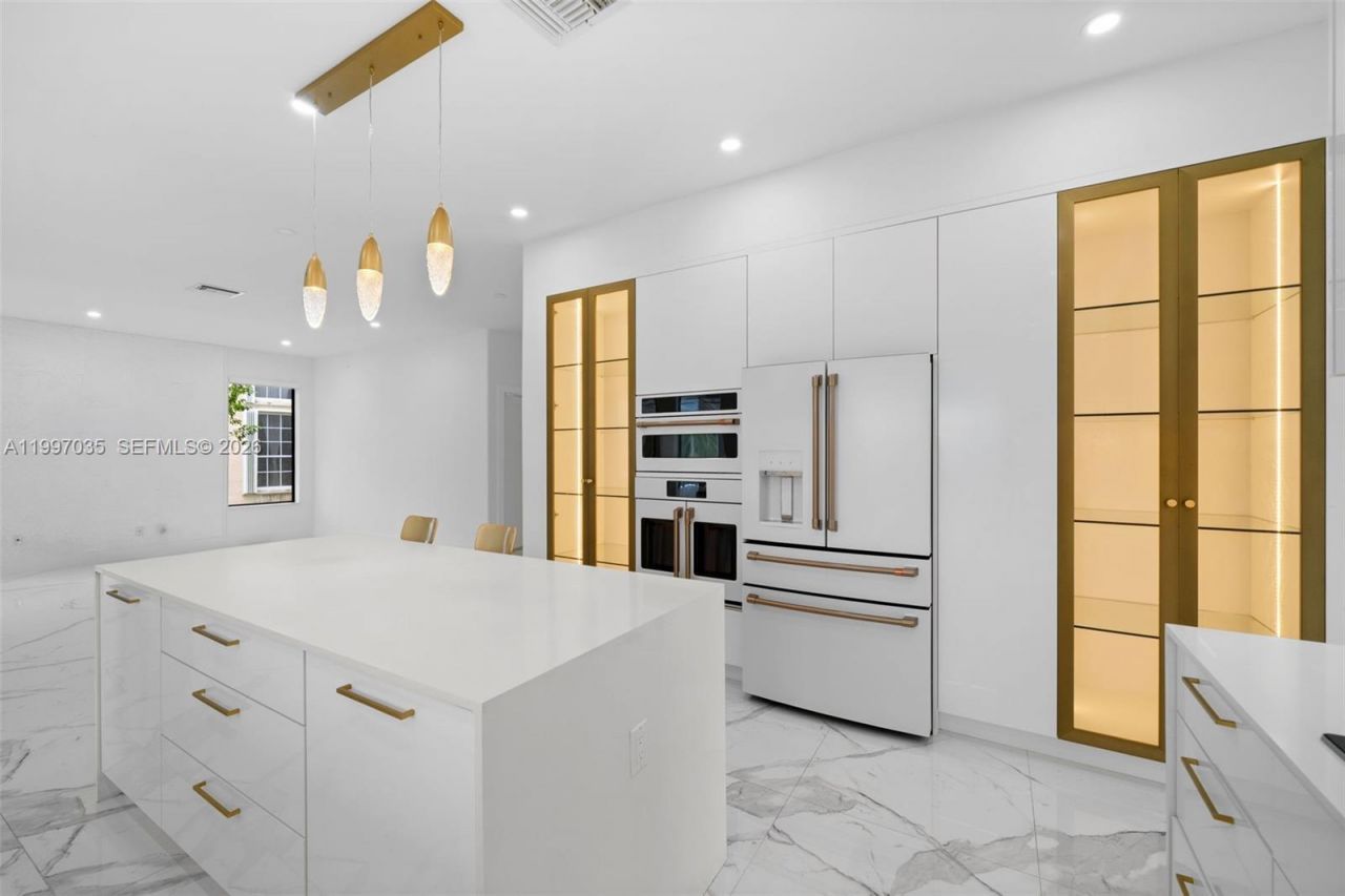 2241 SW 164th Ave, Miramar, FL 33027 Photo