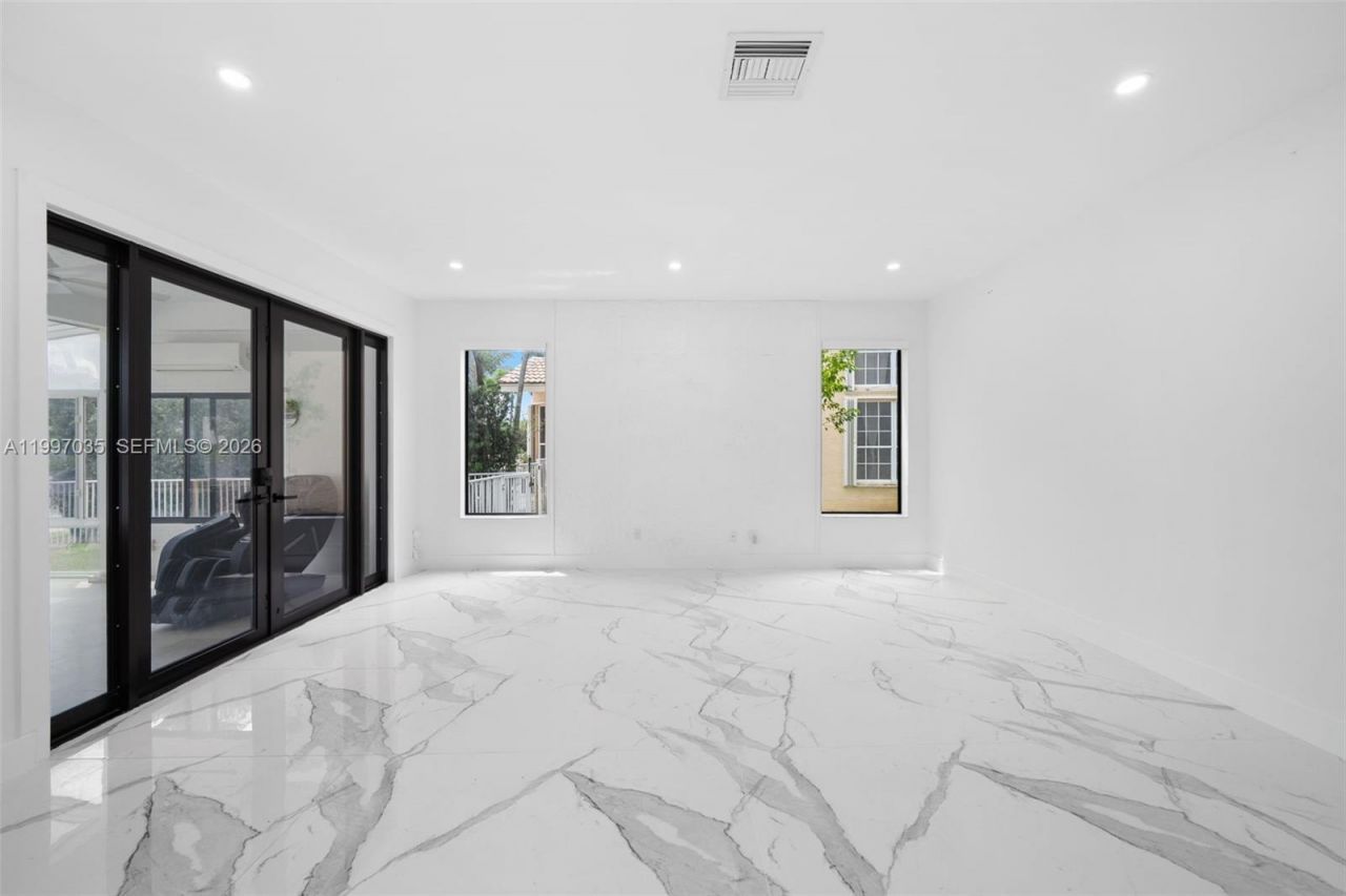 2241 SW 164th Ave, Miramar, FL 33027 Photo