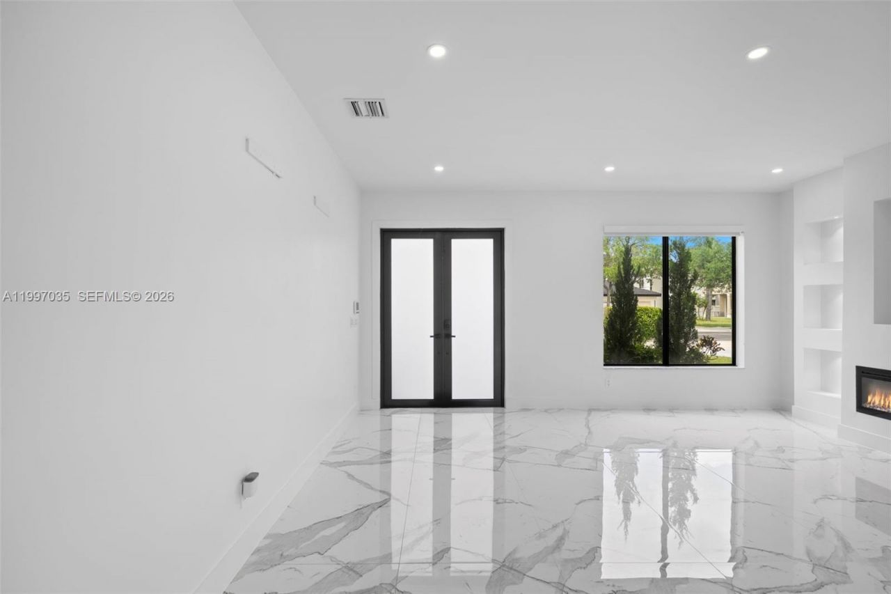 2241 SW 164th Ave, Miramar, FL 33027 Photo