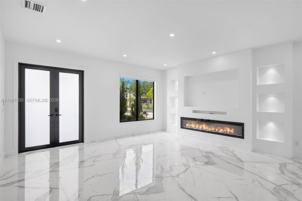 2241 SW 164th Ave, Miramar, FL 33027 Photo