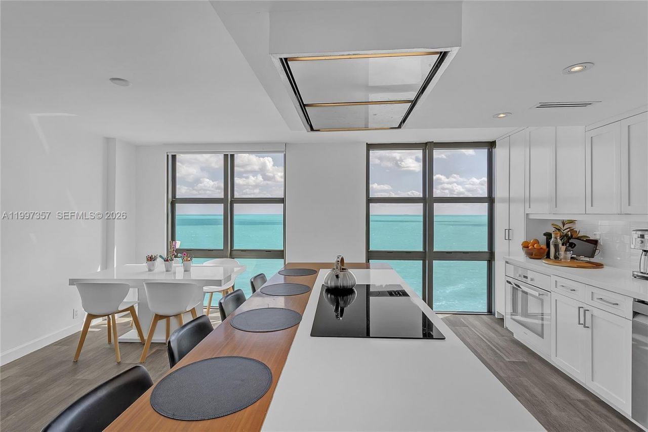 1111 Crandon Blvd , Unit B807, Key Biscayne, FL 33149 Photo