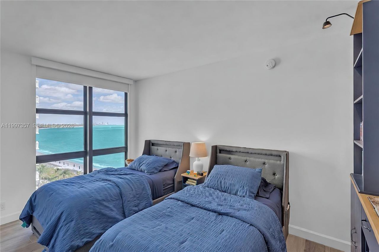 1111 Crandon Blvd , Unit B807, Key Biscayne, FL 33149 Photo