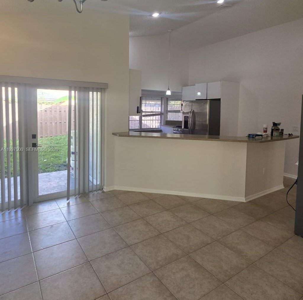 3247 NW 123rd Ave , Sunrise, FL 33323 Photo