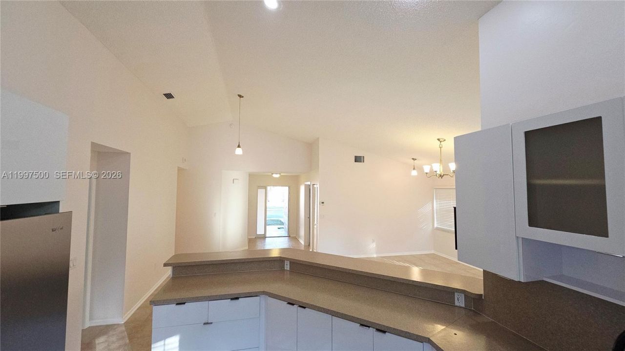 3247 NW 123rd Ave, Sunrise, FL 33323 Photo