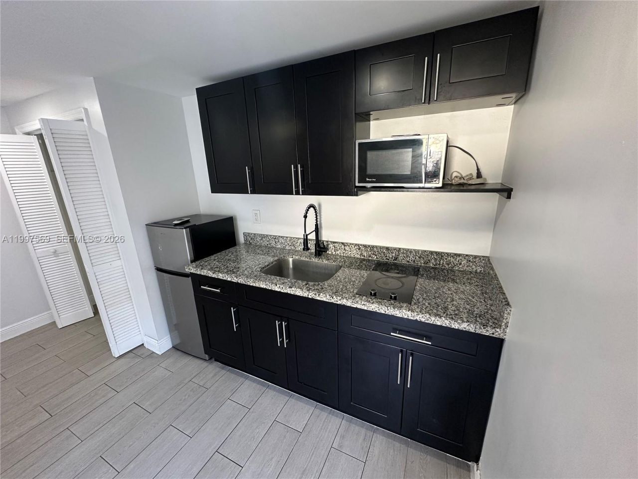 214 S 57th Ave, Hollywood, FL 33023 Photo